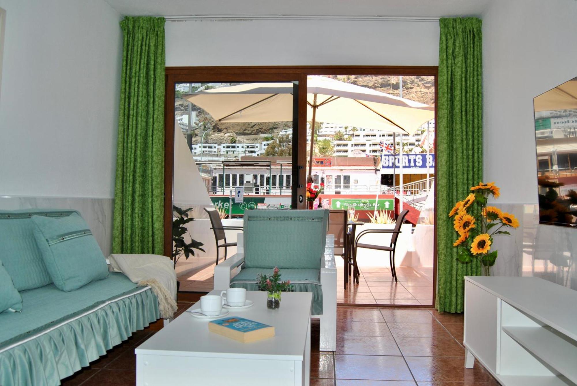 Montecarlo 35 And 45 First Row With Air Conditioning&wi-fi And Sound Insulation * Puerto Rico (Gran Canaria)