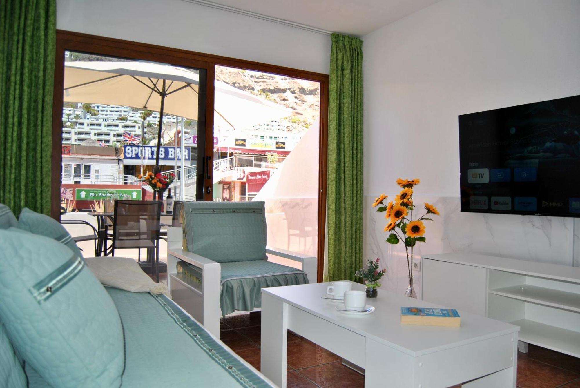 Apartment Montecarlo 35 And 45 First Row With Air Conditioning&wi-fi And Sound Insulation